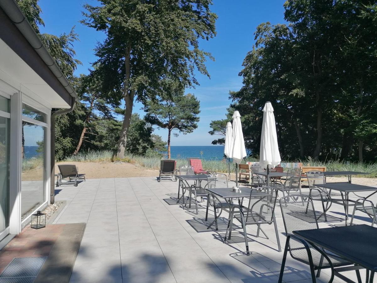 Strandhotel Lindequist ゼリン エクステリア 写真