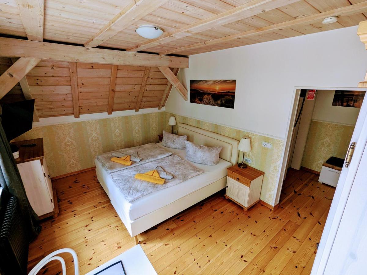 Strandhotel Lindequist ゼリン エクステリア 写真