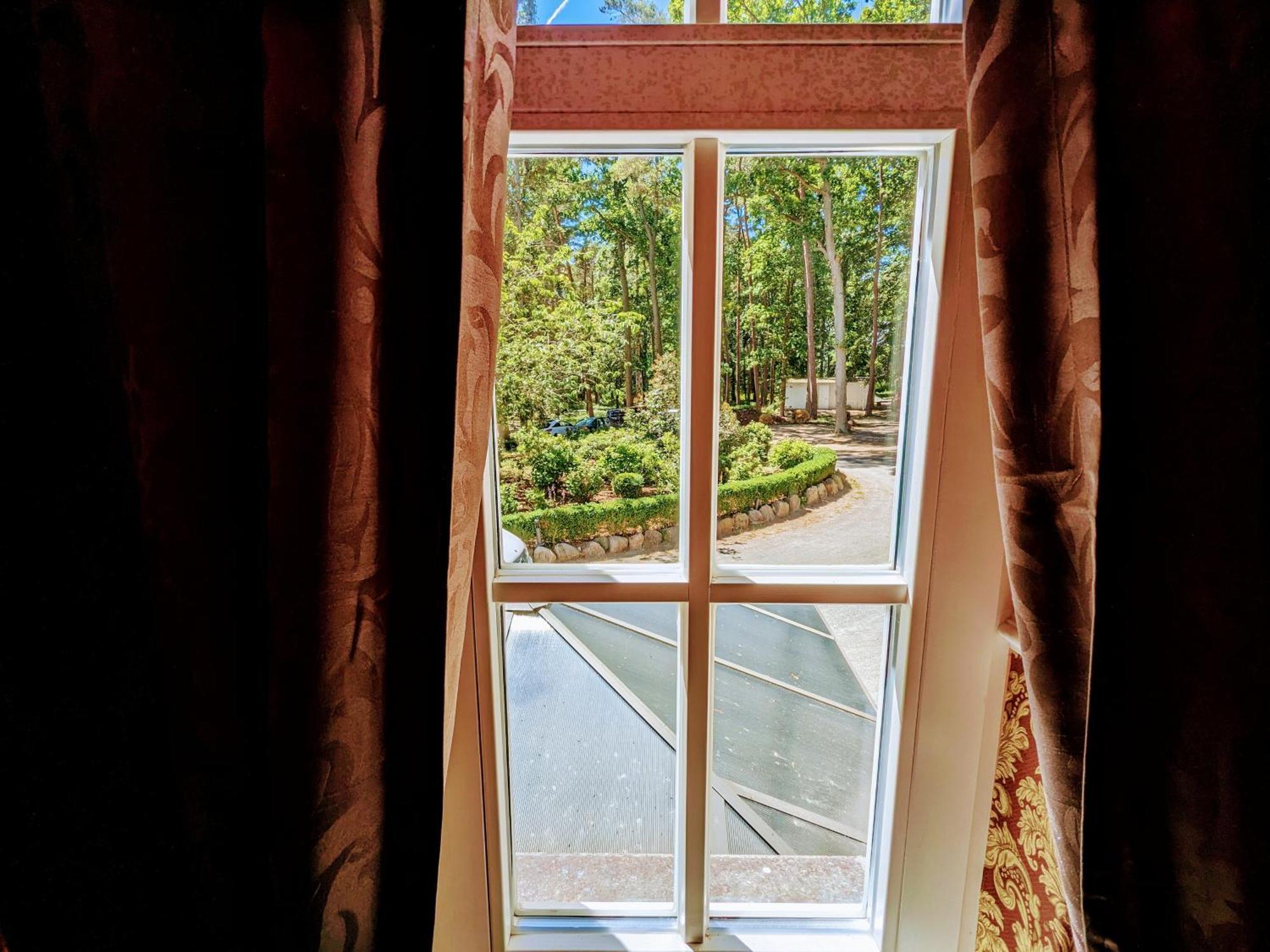 Strandhotel Lindequist ゼリン エクステリア 写真